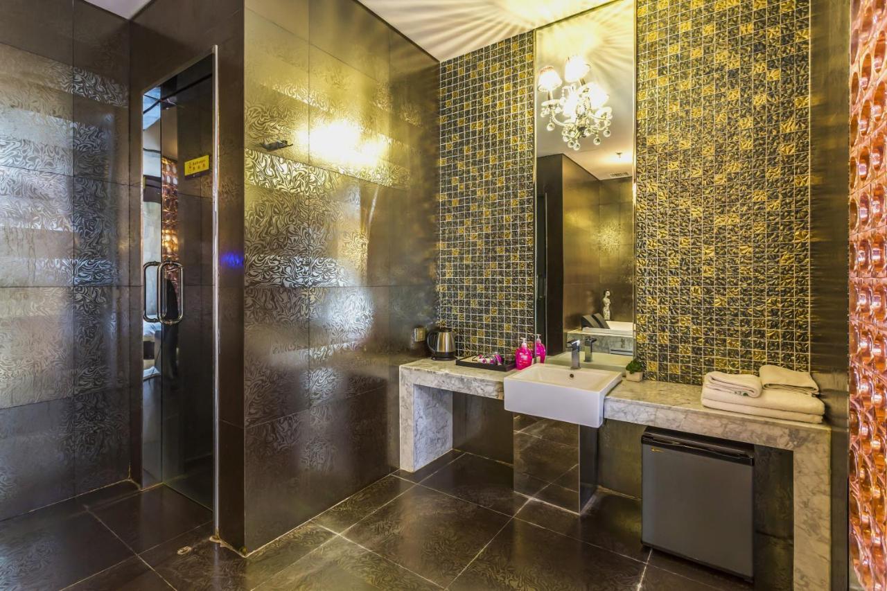 Qingdao Heng Bo Hotel Екстер'єр фото