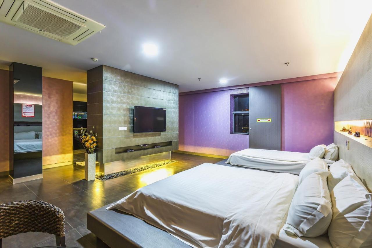 Qingdao Heng Bo Hotel Екстер'єр фото