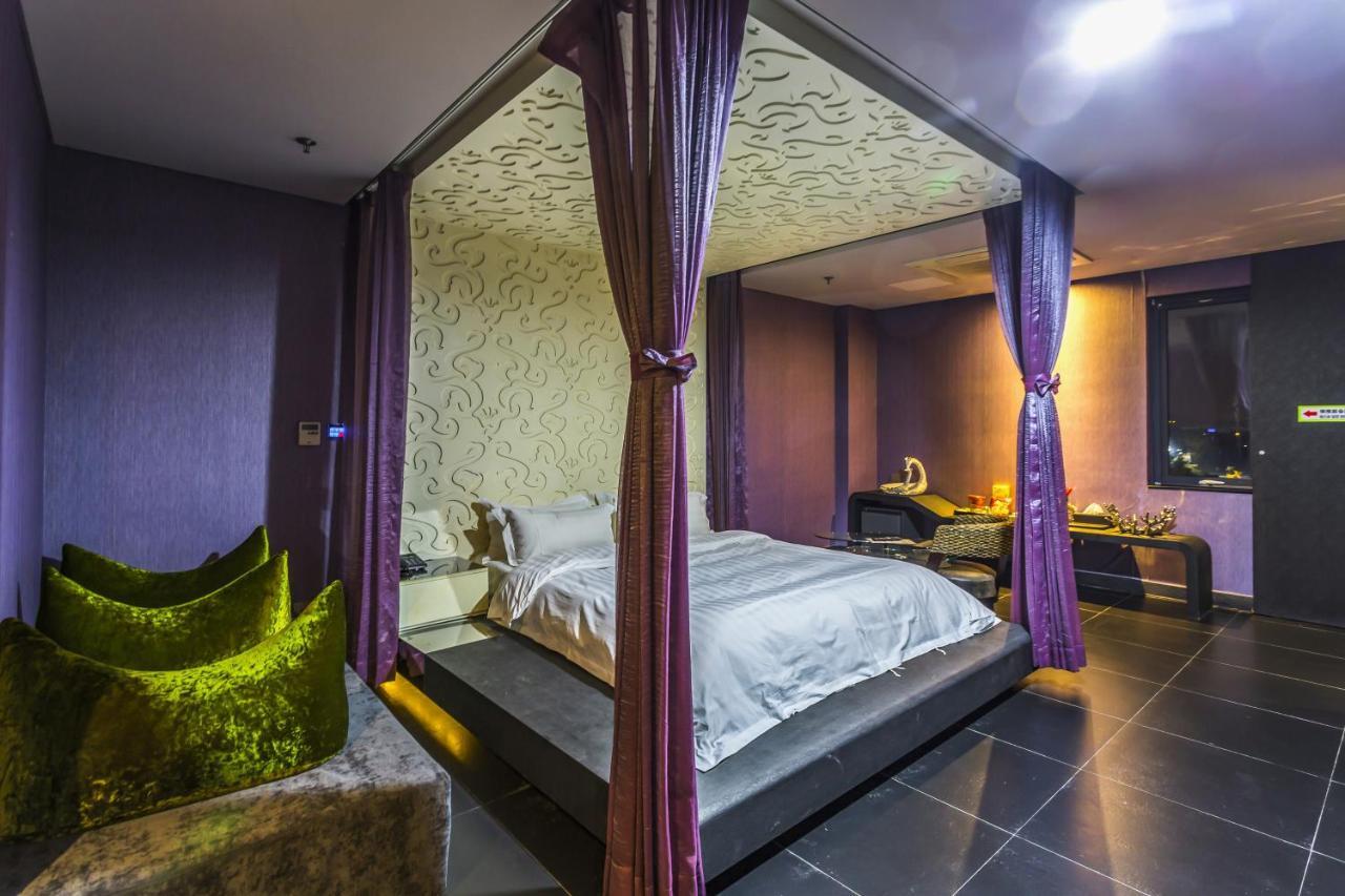 Qingdao Heng Bo Hotel Екстер'єр фото